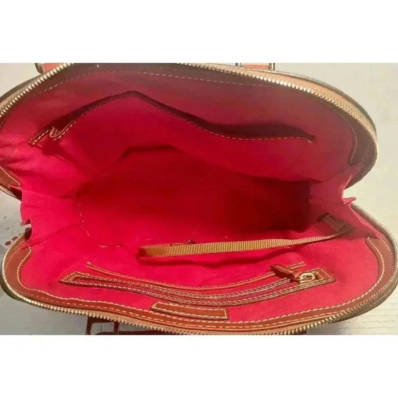 Dooney And Bourke VGC Leather Zip Lined Domed Satchel Handbag Footed See Notes - Picture 7 of 11
